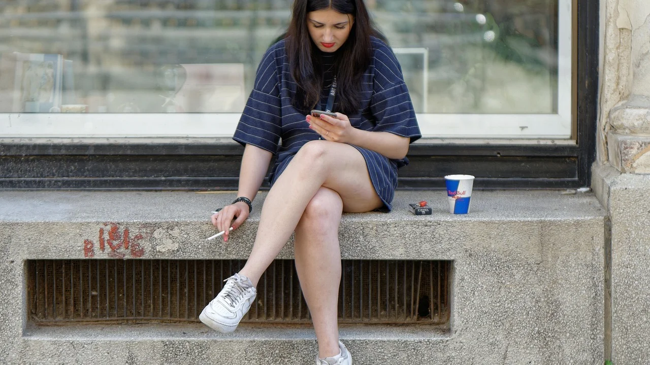 Smartphone conectado ao Wi-Fi para realizar uma chamada.