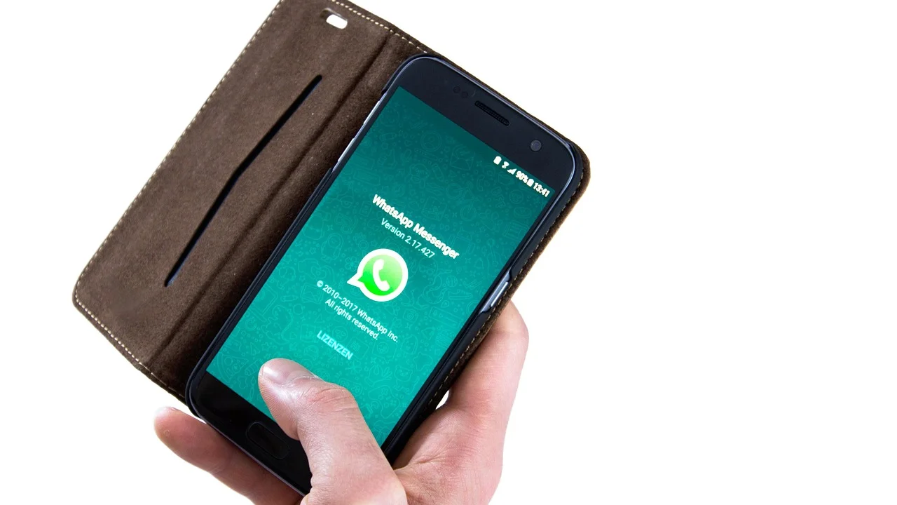 Uso de Wi-Fi doméstico para baixar conteúdos antes de sair.