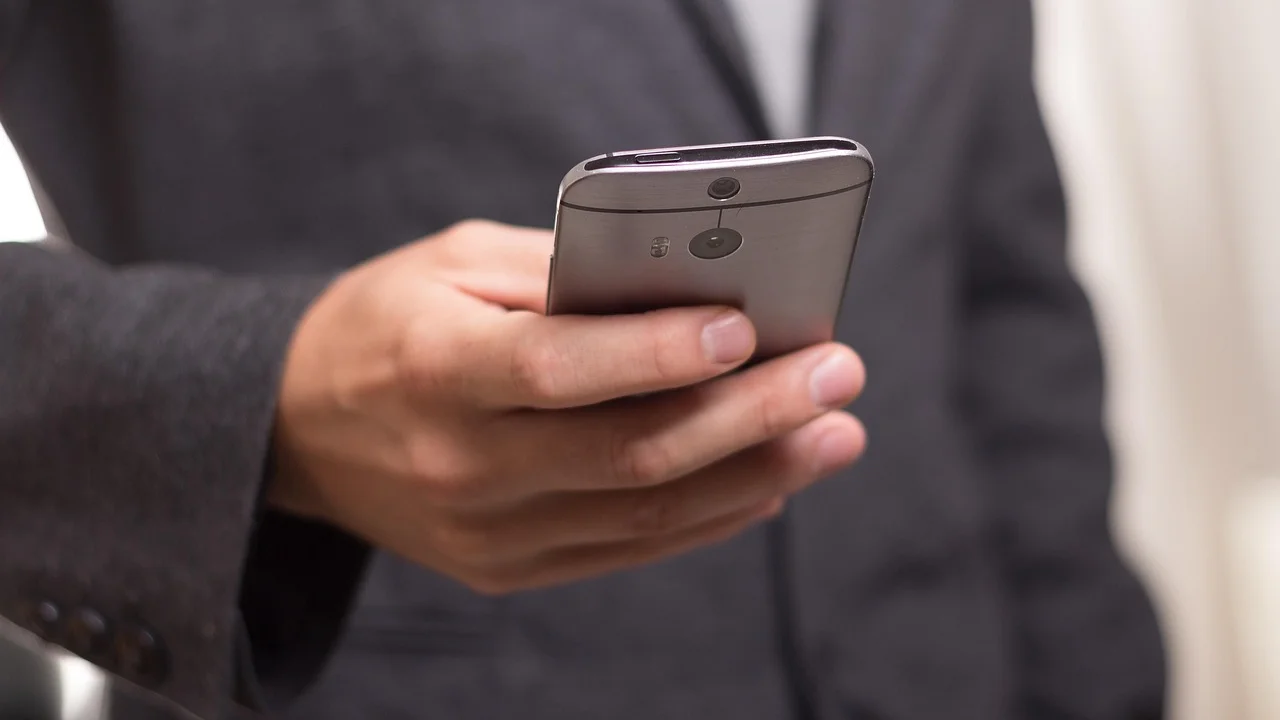 Aplicativos de lazer podem ficar em uma página secundária do celular.