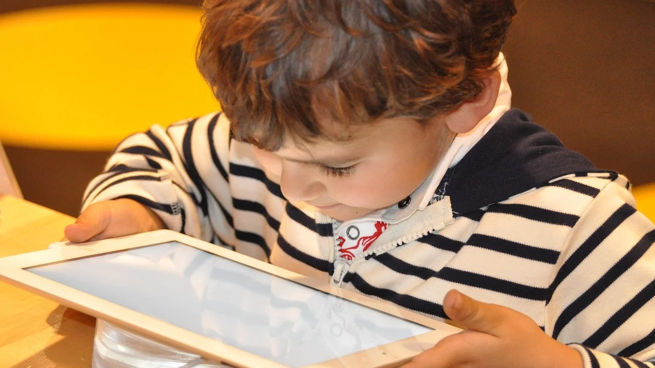 Configurações de controle parental em um dispositivo móvel.