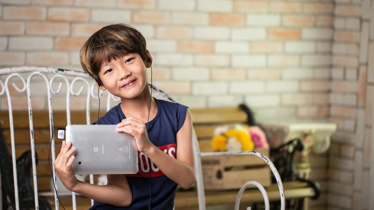 Tela de aplicativo infantil com conteúdo apropriado para a idade.