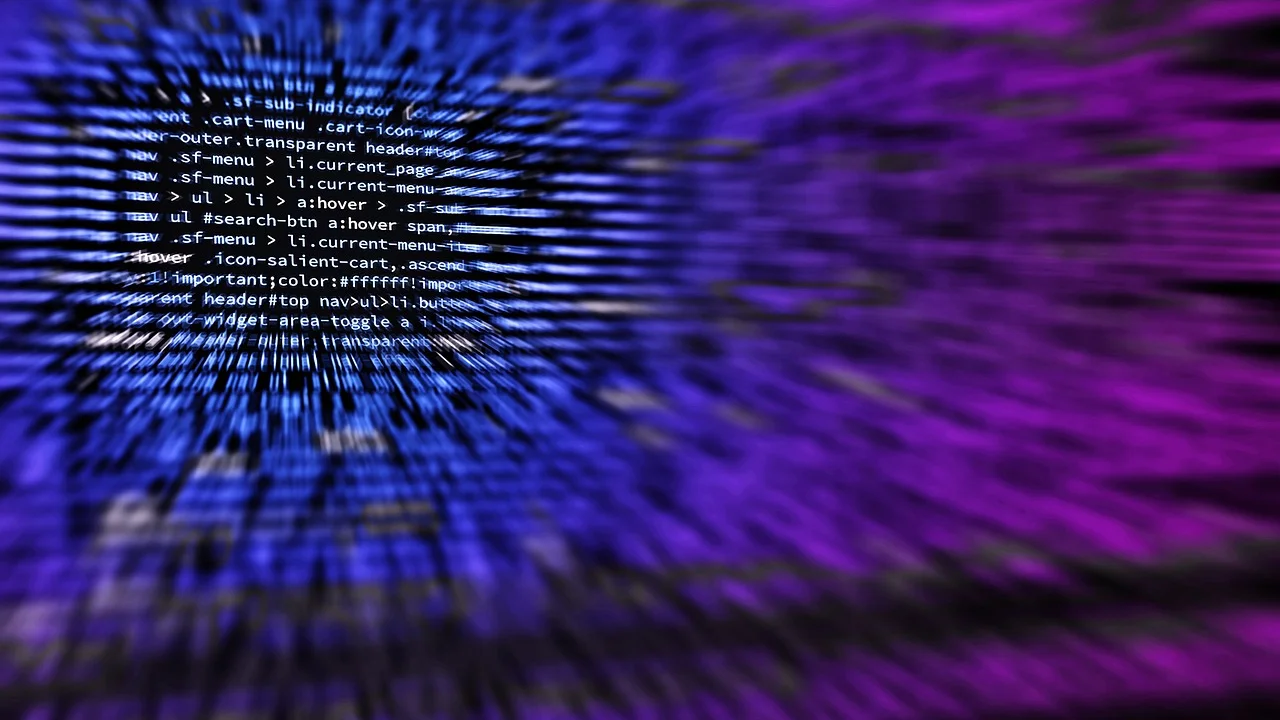 Computador exibindo ferramentas de proteção contra ameaças digitais.