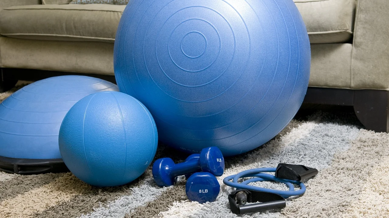 Caminhada em ritmo acelerado como opção de treino rápido.