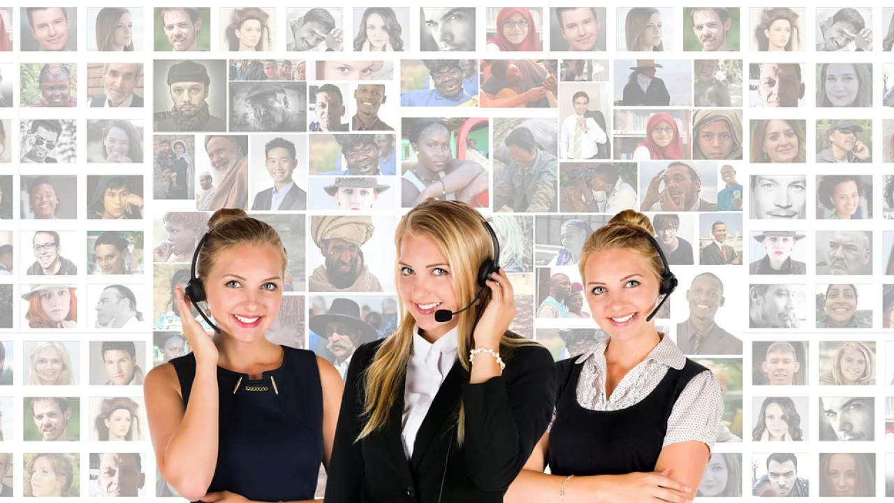Painel exibe indicadores de qualidade do suporte ao cliente.