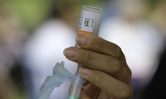 Primeiros cinco meses do ano terão vacinação contra Covid-19 e Sarampo. Foto: Fabio Rodrigues Pozzebom/Agência Brasil.